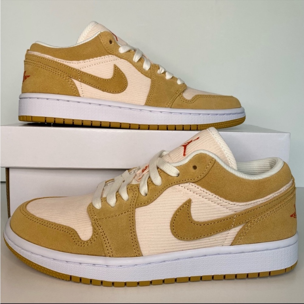 Air Jordan low tan brown